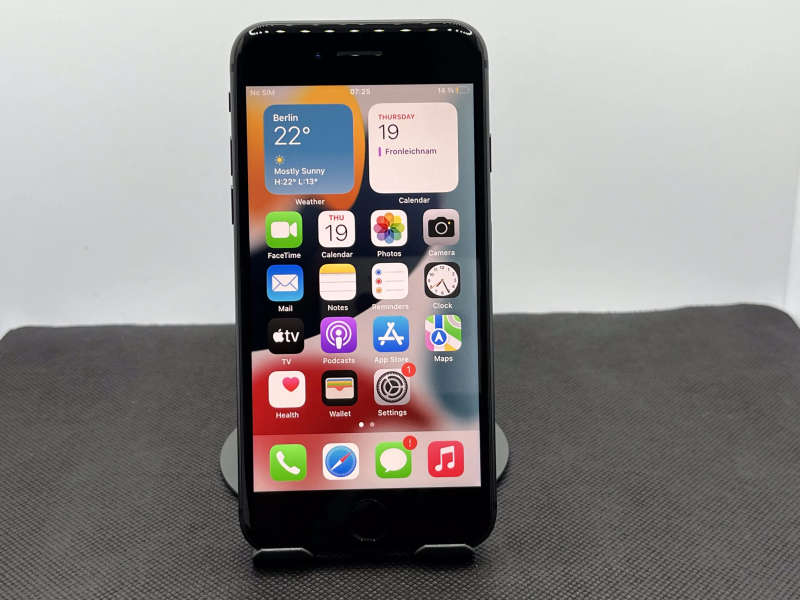 Apple iPhone 8 256GB Space Gray (3 Month Warranty) - Mint Condition