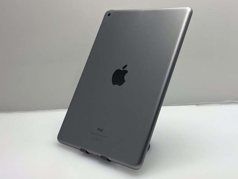 Apple iPad 9.7 6th Gen 32GB No Touch ID Space Gray (3 Month Warranty)