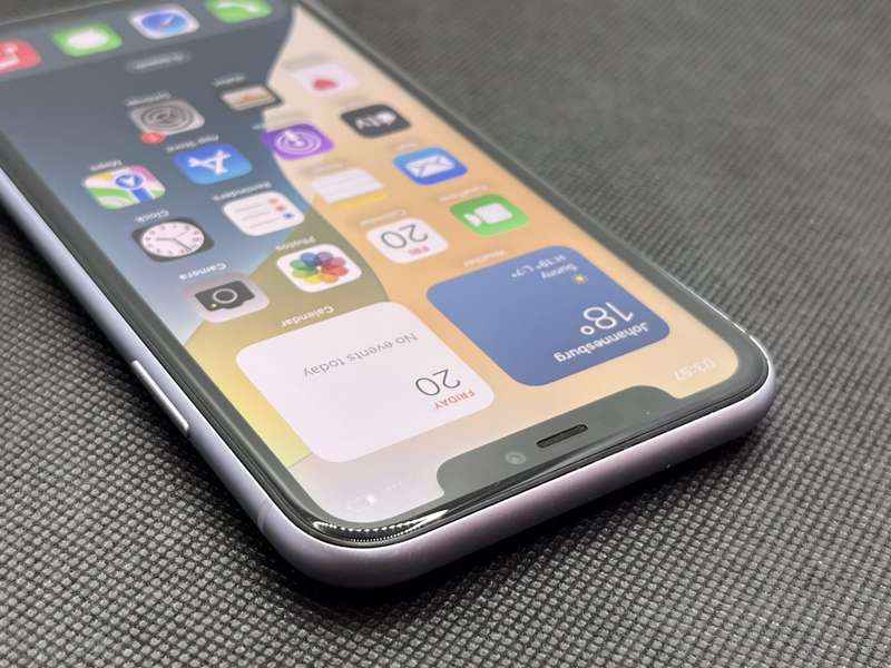 Apple iPhone 11 256GB Purple (6 Month Warranty) - Minor Bright Spots