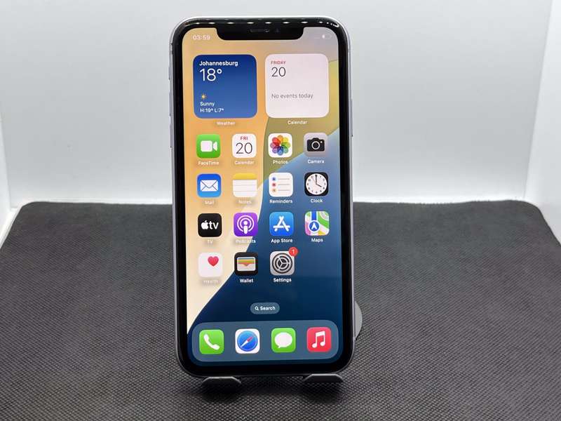 Apple iPhone 11 256GB Purple (6 Month Warranty) - Minor Bright Spots