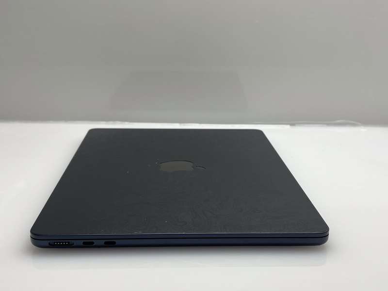 MacBook Air 13-Inch M2 8 CPU/8 GPU (2022) 8GB RAM 256GB SSD Midnight (12 Month Warranty)