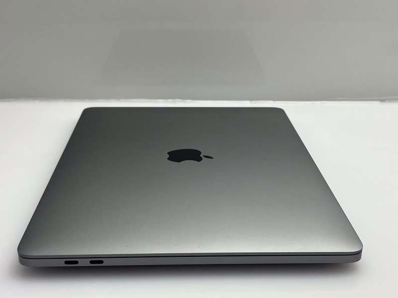 MacBook Pro 13-Inch M1 8 CPU/ 8 GPU (2020) 8GB RAM 256GB SSD Silver (12 Month Warranty) ...