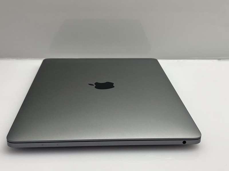MacBook Pro 13-Inch M1 8 CPU/ 8 GPU (2020) 8GB RAM 256GB SSD Silver (12 Month Warranty) ...