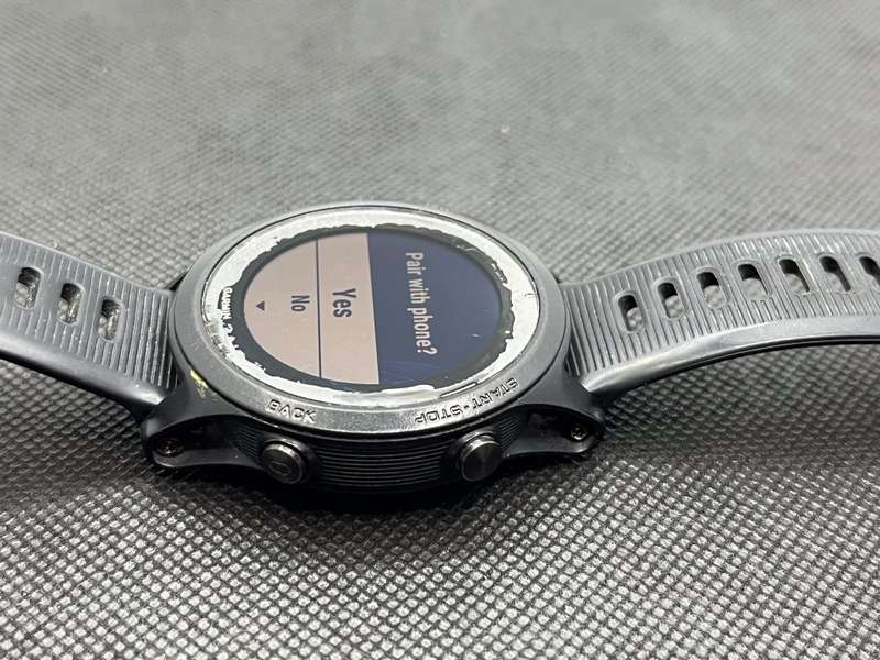 Garmin Forerunner 945 | Screen Damage | Black (3 Month Warranty)