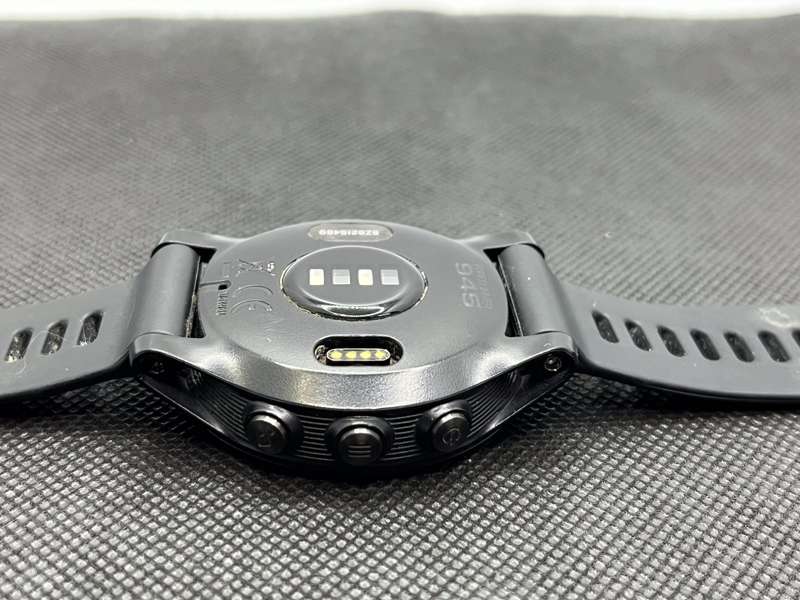 Garmin Forerunner 945 | Screen Damage | Black (3 Month Warranty)
