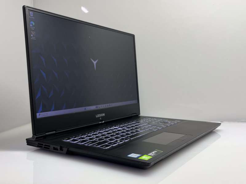 Lenovo Legion Y540-17IRH 9th Gen "Core i7" 2.60GHz 16GB RAM 256GB SSD Black - Damaged Casing