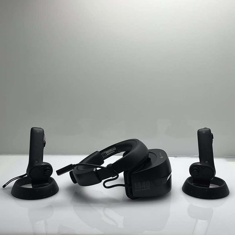 HP Windows Mixed Reality Headset Black + Accessories