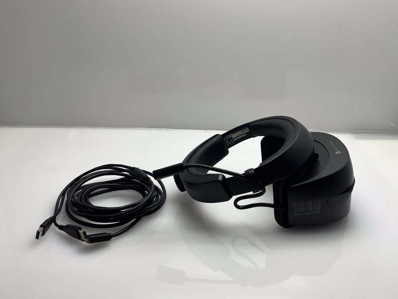 HP Windows Mixed Reality Headset Black + Accessories