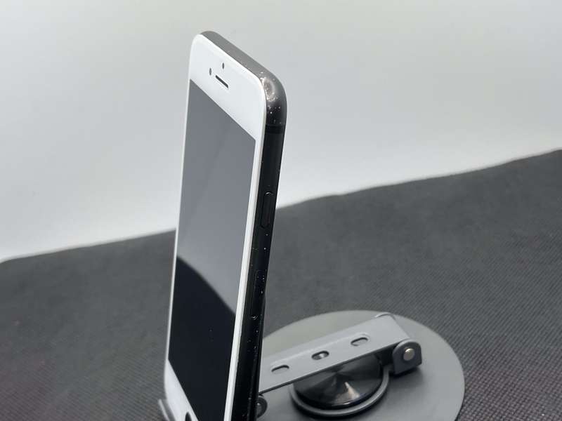 Apple iPhone 8 64GB Space Gray
