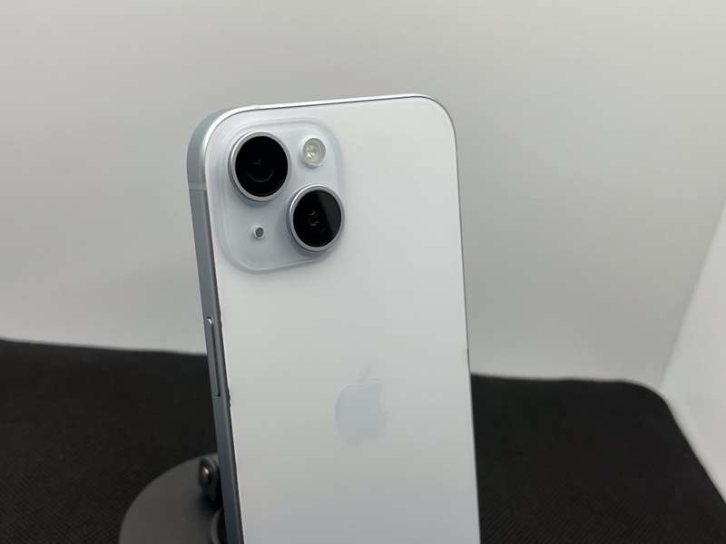 Apple iPhone 15 128GB Blue (12 Month Warranty)