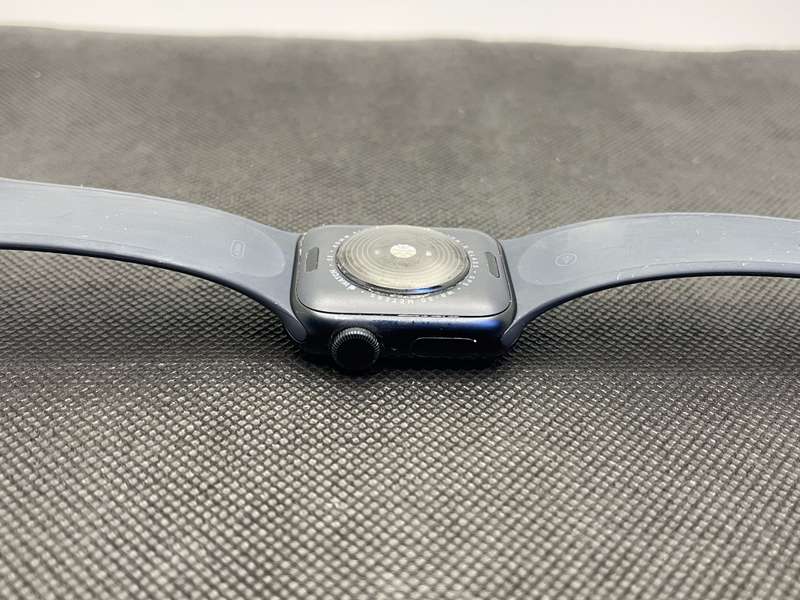 Apple Watch SE 2nd Gen 40mm GPS Only Midnight (3 Month Warranty)