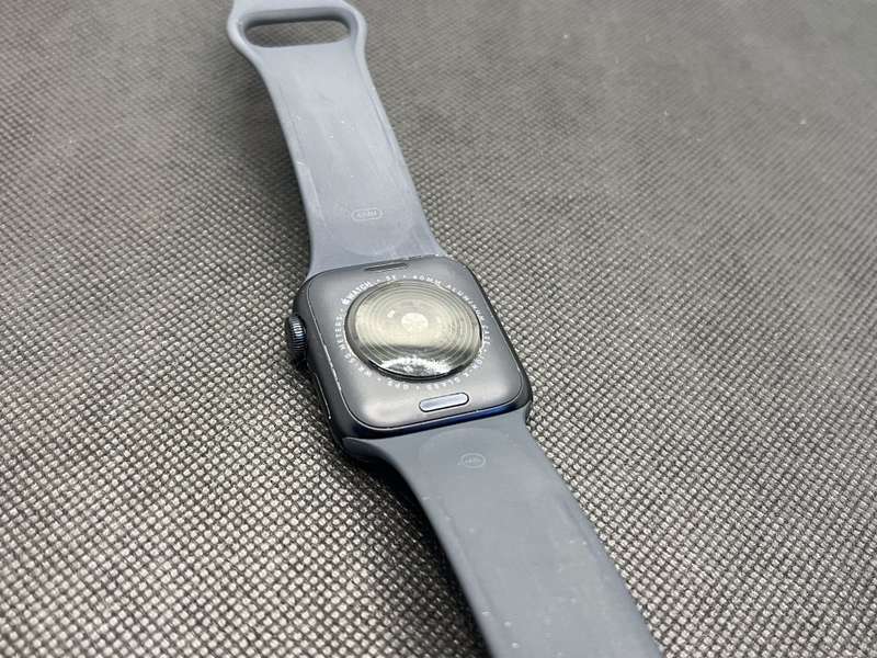 Apple Watch SE 2nd Gen 40mm GPS Only Midnight (3 Month Warranty)