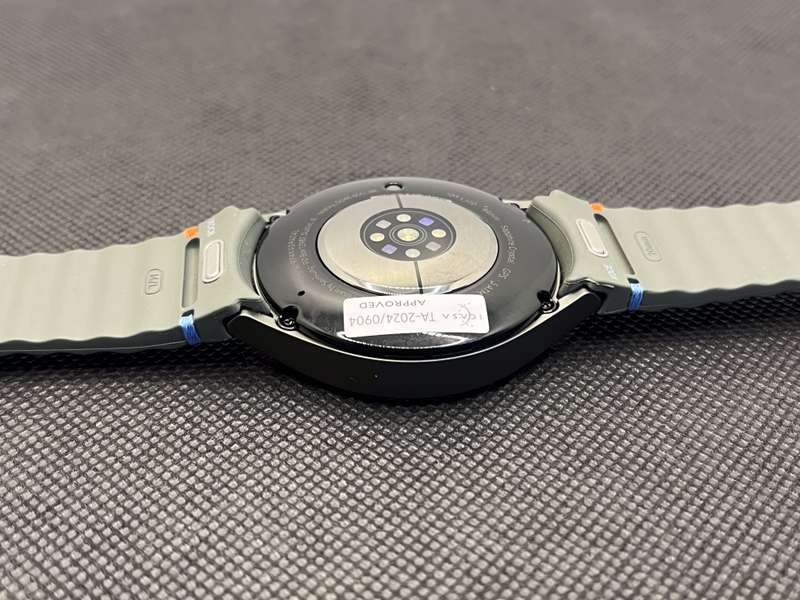 Samsung Galaxy Watch 7 44mm GPS Only Green (6 Month Warranty)  Mint condition
