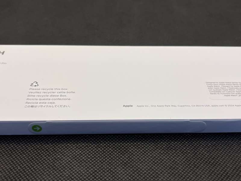 Apple Watch Series 10 42mm LTE Jet Black (6 Month Warranty)  Mint Condition