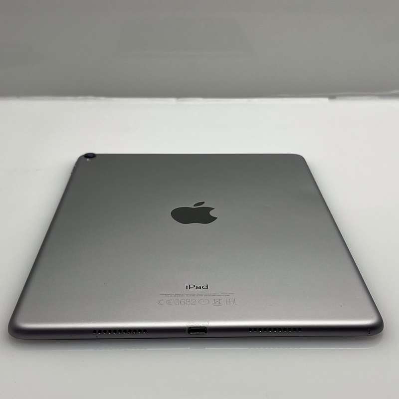 iPad Pro 10.5 1st Gen (WiFi/E-SIM Only) 64GB Space Gray