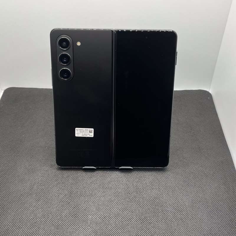 Samsung Galaxy Z Fold 5 256GB Dual Sim Phantom Black (12 Month Warranty)