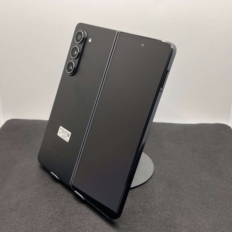 Samsung Galaxy Z Fold 5 256GB Dual Sim Phantom Black (12 Month Warranty)