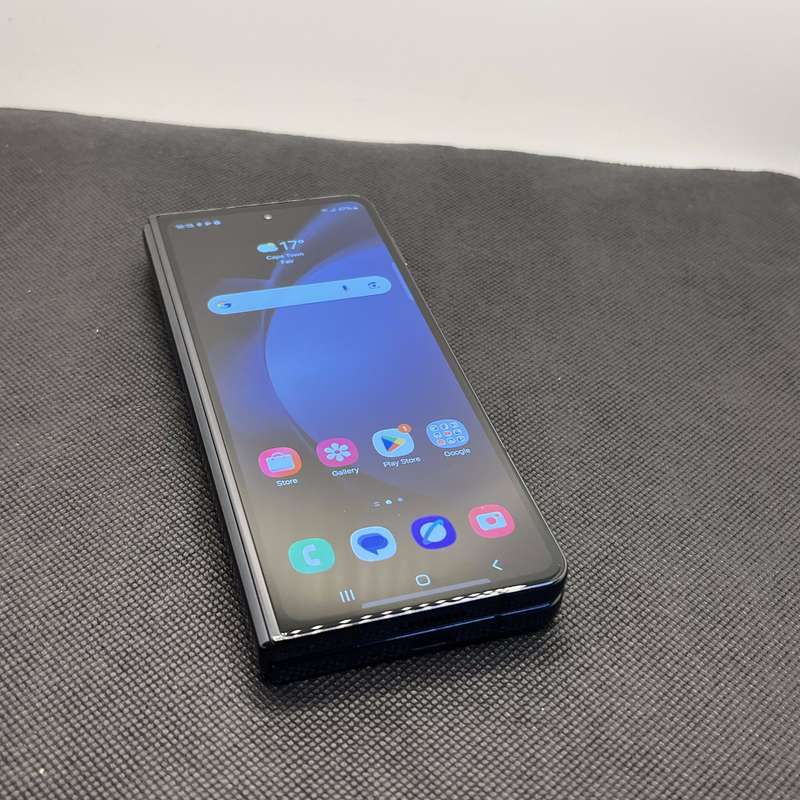 Samsung Galaxy Z Fold 5 256GB Dual Sim Phantom Black (12 Month Warranty)