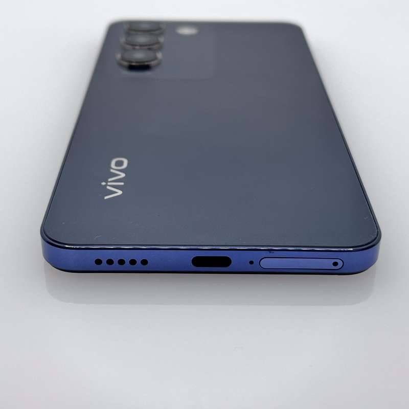 Vivo Y100 256GB LCD Burn Crystal Black (3 Month Warranty)