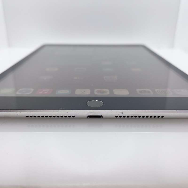 iPad 10.2" 9th Gen 64GB (Wifi Only) No Touch ID| LCD Burn Silver (3 Month Warranty)