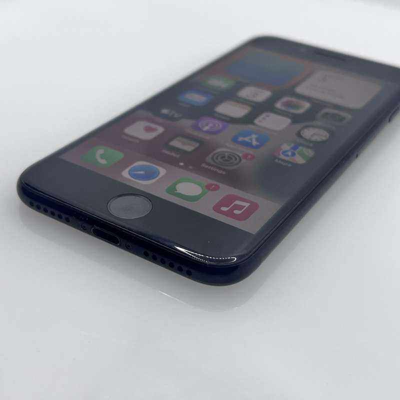 iPhone 7 128GB Jet Black