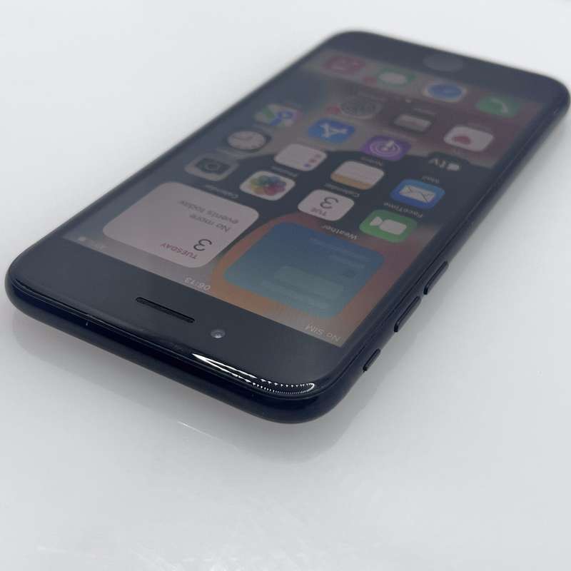 iPhone 7 128GB Jet Black