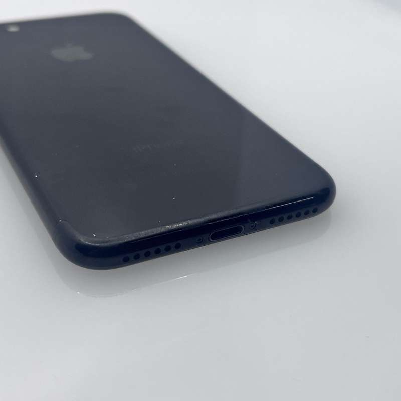 iPhone 7 128GB Jet Black