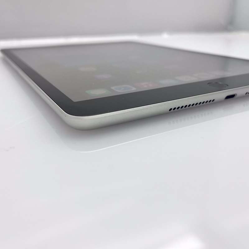 iPad 10.2-Inch 7th Gen 128GB (Wifi/Cellular) No Touch ID Silver (3 Month Warranty)