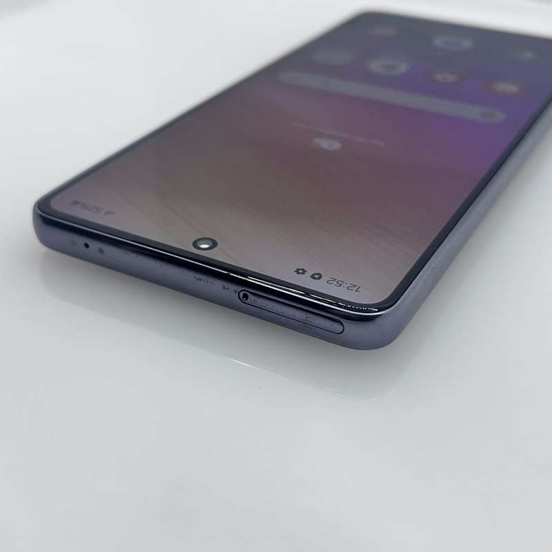 Samsung Galaxy A73 128GB LCD Burn Gray (3 Month Warranty)