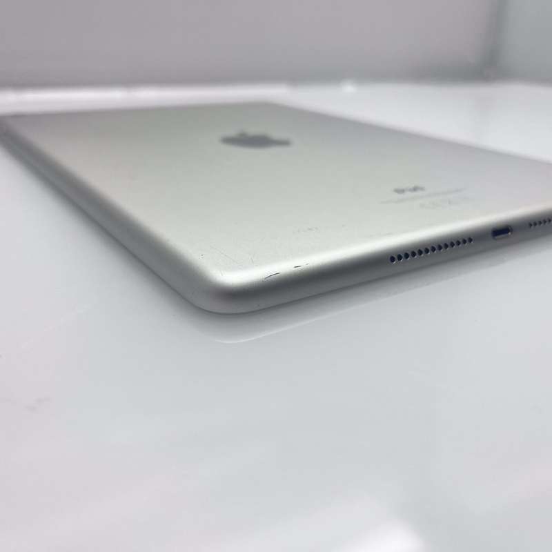 iPad 10.2-Inch 7th Gen 128GB (Wifi/Cellular) No Touch ID Silver (3 Month Warranty)