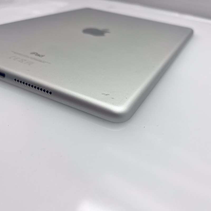 iPad 10.2-Inch 7th Gen 128GB (Wifi/Cellular) No Touch ID Silver (3 Month Warranty)