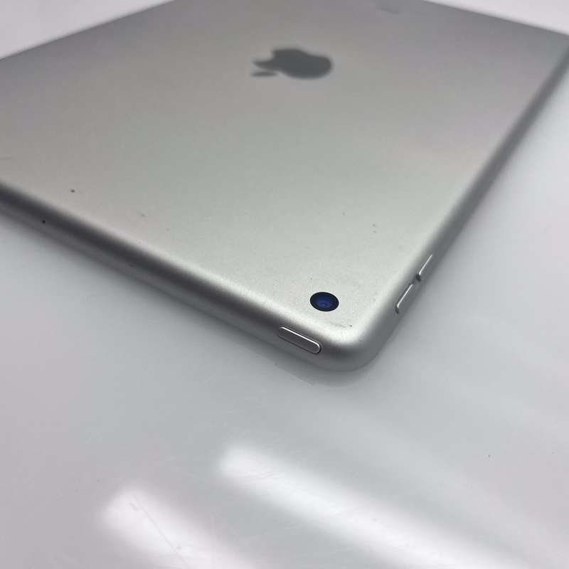 iPad 10.2-Inch 7th Gen 128GB (Wifi/Cellular) No Touch ID Silver (3 Month Warranty)