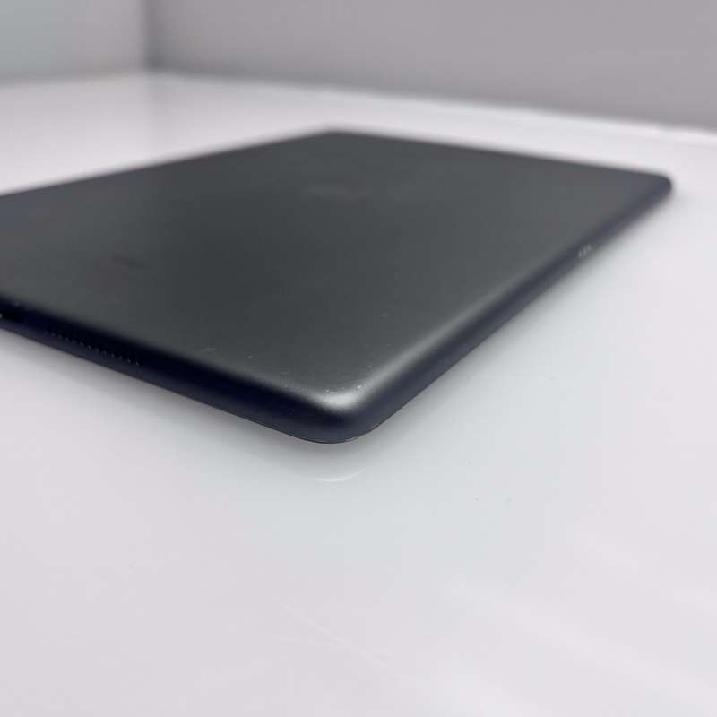 iPad 10.2-Inch 7th Gen 32GB (Wifi Only) No Touch ID Space Grey