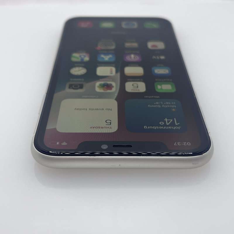 iPhone 11 128GB White (6 Month Warranty)