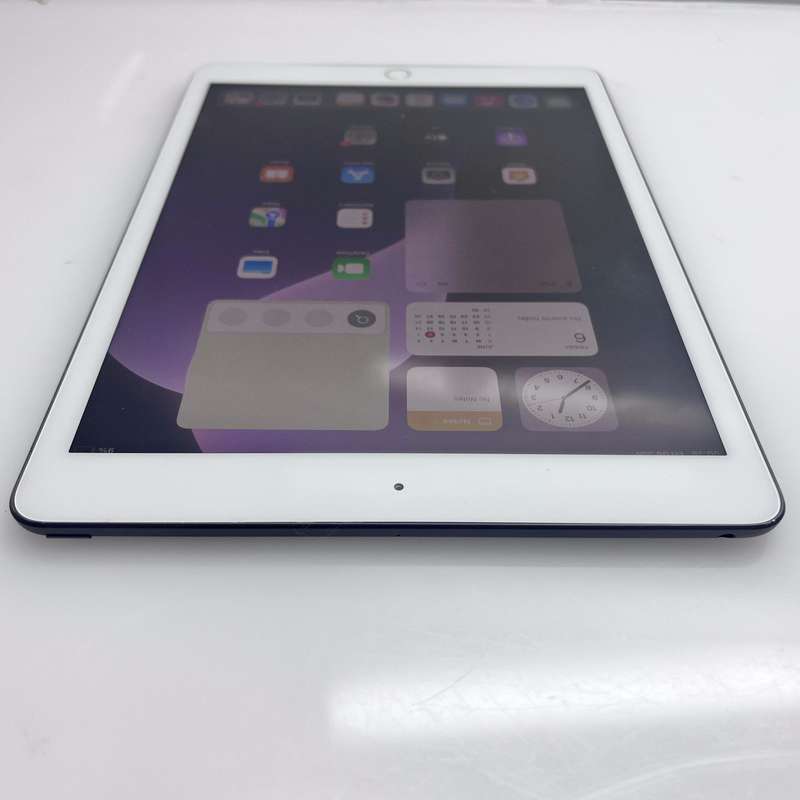iPad 10.2" 8th Gen 32GB (Wifi Only) No Touch ID Space Grey