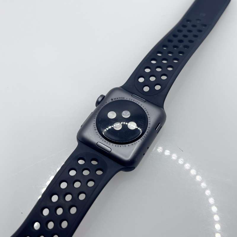 Apple Watch Series 3 GPS Only 38mm Grey