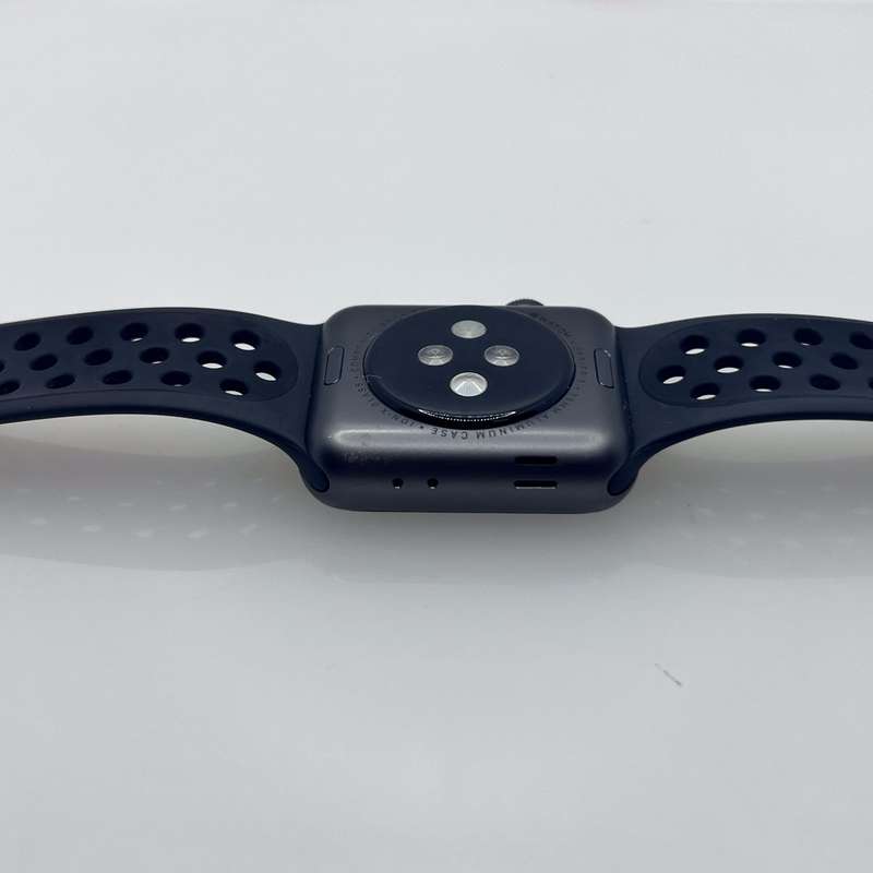 Apple Watch Series 3 GPS Only 38mm Grey