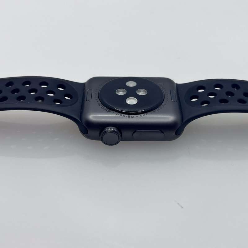 Apple Watch Series 3 GPS Only 38mm Grey
