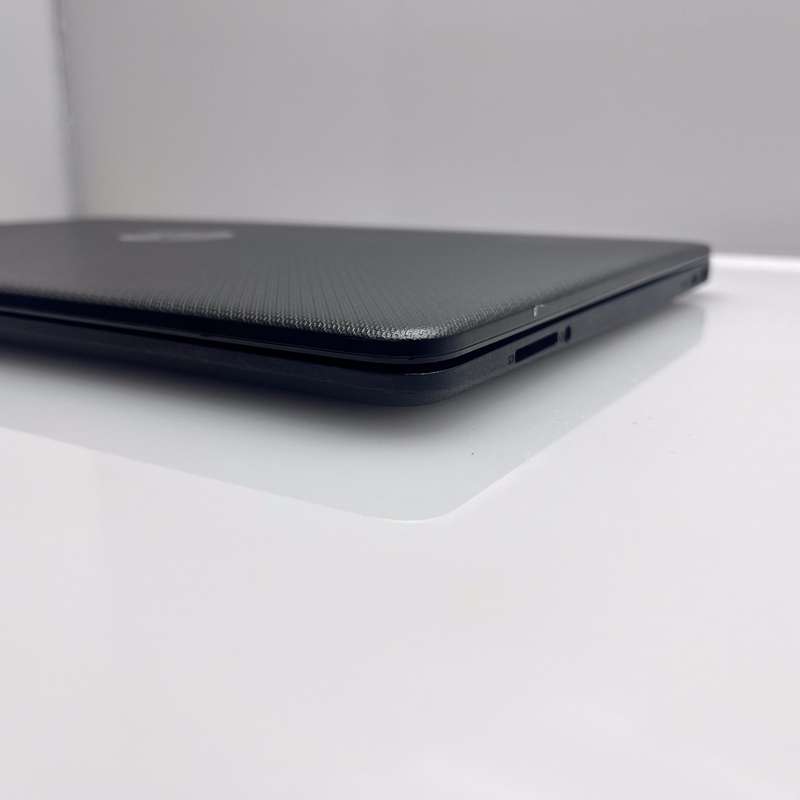 HP 15s-fq3007ni 4GB RAM 256GB SSD Black (3 Month Warranty)