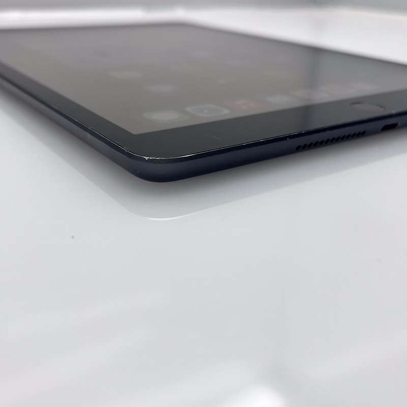 iPad 10.2" 7th Gen 128GB (Wifi Only) Bright Spot Space Grey