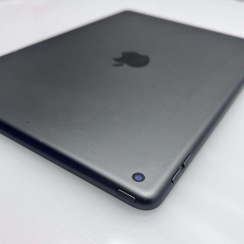 iPad 10.2" 7th Gen 128GB (Wifi Only) Bright Spot Space Grey