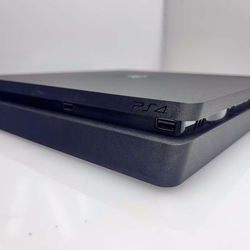 PlayStation 4 Slim 500GB + 1 Game + 2 Controllers + HDMI Cable + Power Cable (3 Month Warranty)