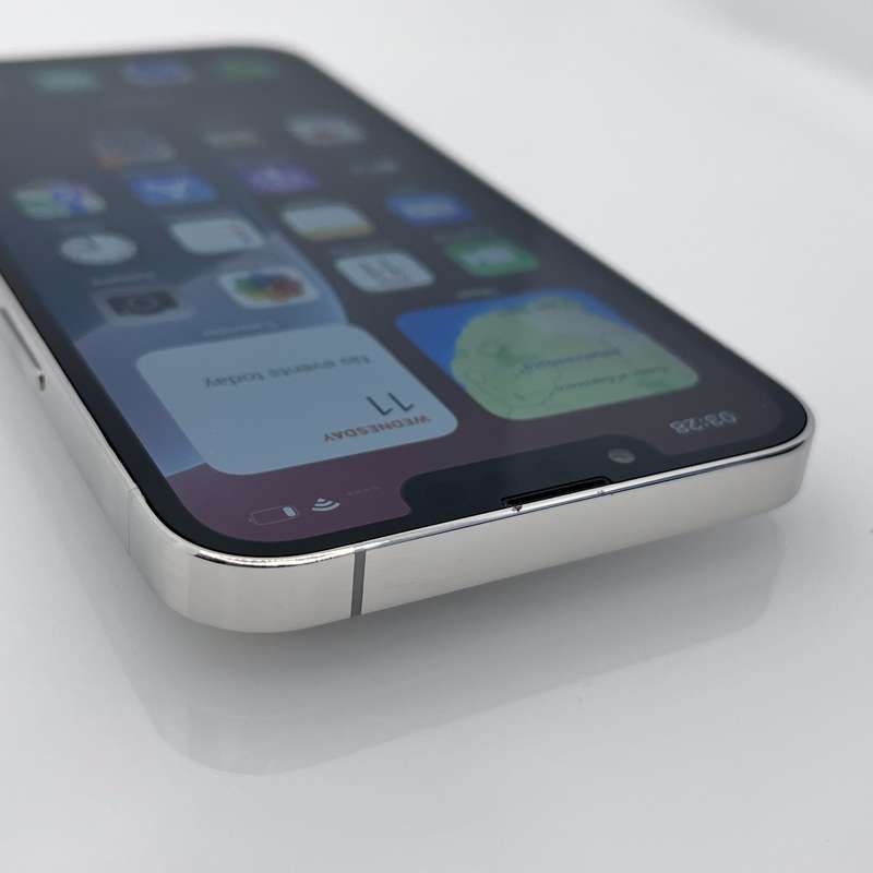 iPhone 13 Pro 256GB Starlight (12 Month Warranty)
