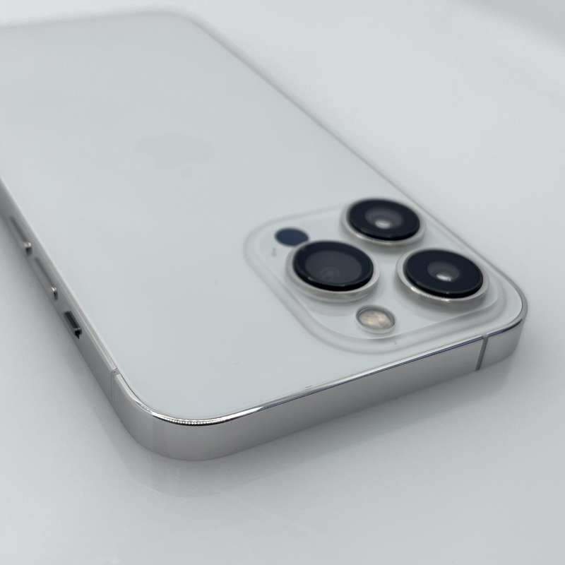 iPhone 13 Pro 256GB Starlight (12 Month Warranty)