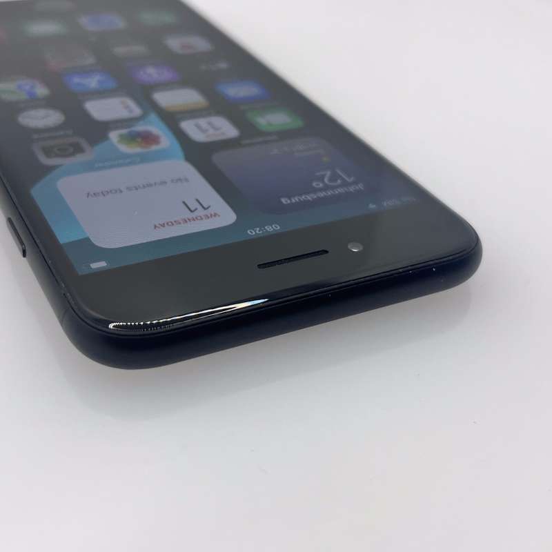 iPhone SE 2020 64GB Black (3 Month Warranty)