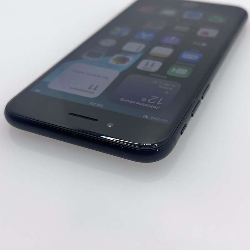 iPhone SE 2020 64GB Black (3 Month Warranty)