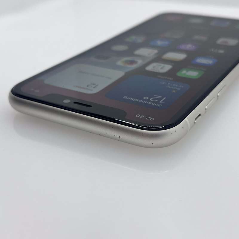 iPhone 11 128GB White (6 Month Warranty)