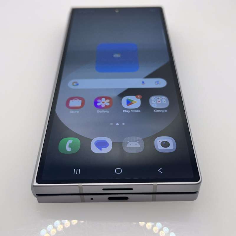 Samsung Galaxy Z Fold 6 Dual Sim 256GB Silver (12 Month Warranty) - Mint Condition