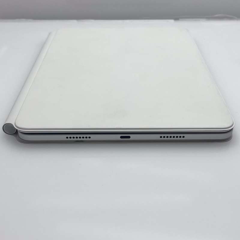iPad Pro 11" 4th Gen (Wifi Only) 128GB Silver (12 Month Warranty) - Mint Condition