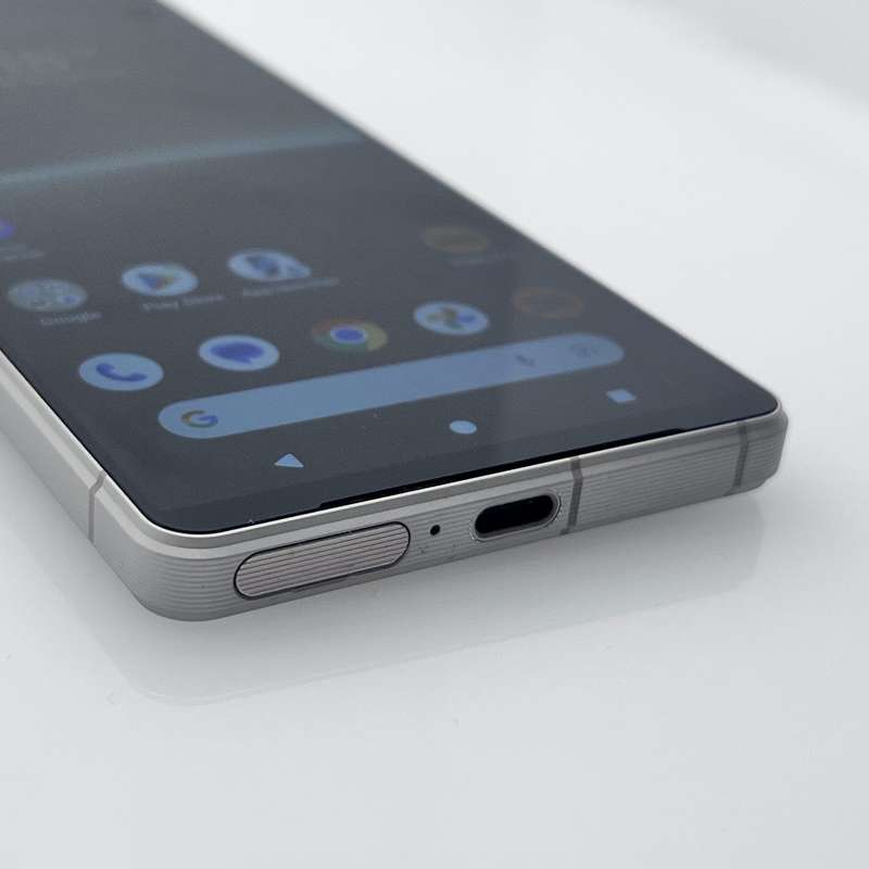 Sony Xperia V1 256GB Grey LCD Burn (12 Month Warranty)